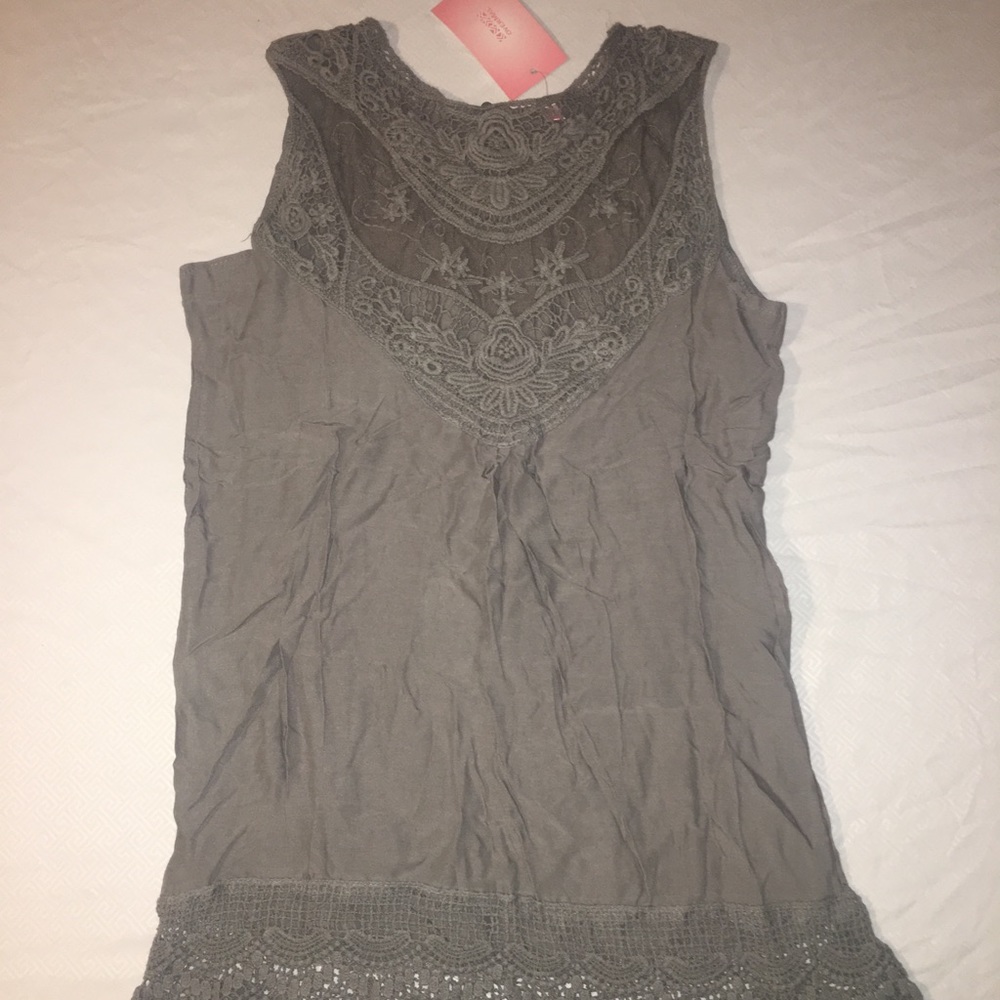 Lace shirt